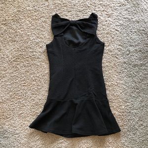 NWOT LF Bow Back dress